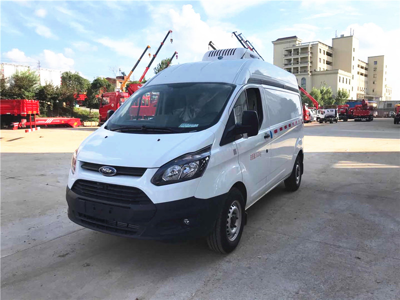 江鈴福特面包冷藏車