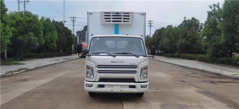 江鈴順達(dá)寬體4.2米冷藏車