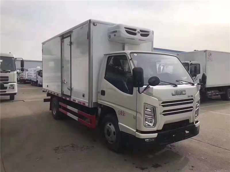 江鈴順達4.2米冷藏車