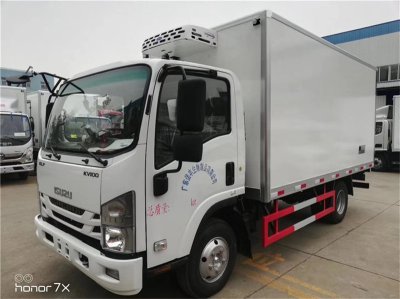 慶鈴五十鈴KV100藍(lán)牌冷藏車