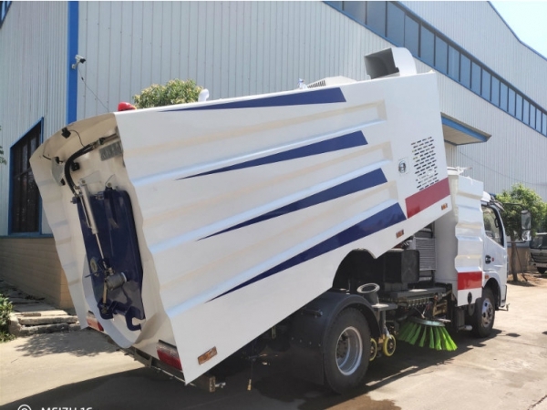 東風天錦洗掃車7立方水/9立方塵