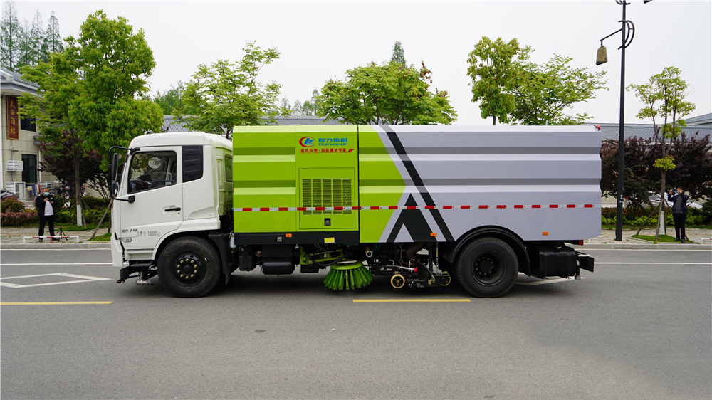 東風天錦洗掃車9立方水/7立方塵