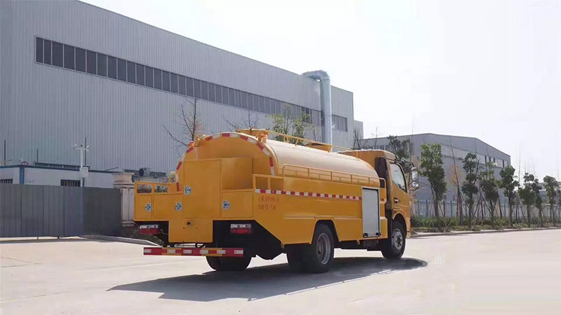 東風(fēng)凱普特高壓清洗車(chē)