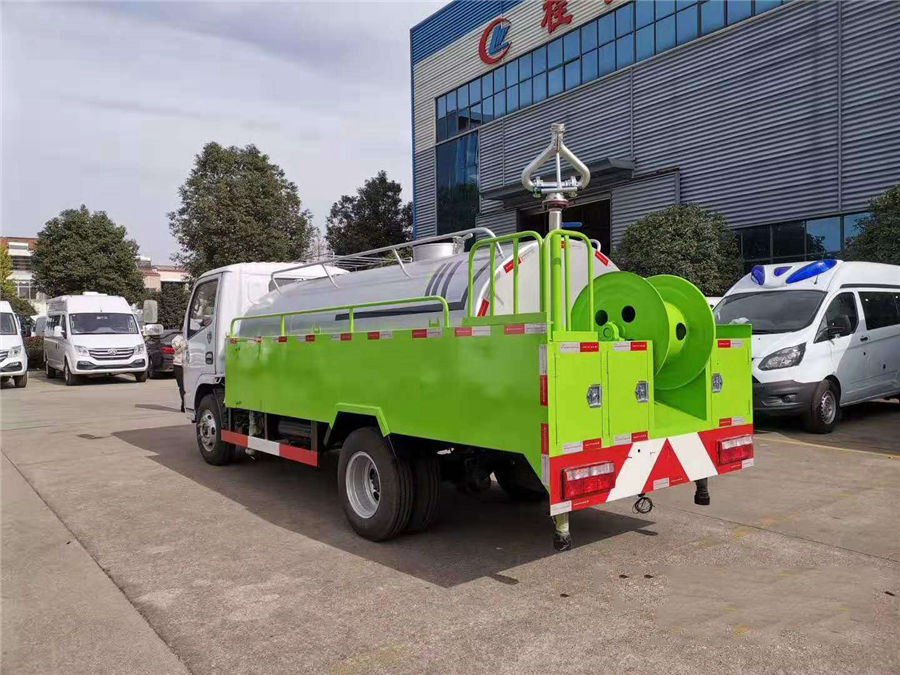 東風(fēng)D9高壓清洗車
