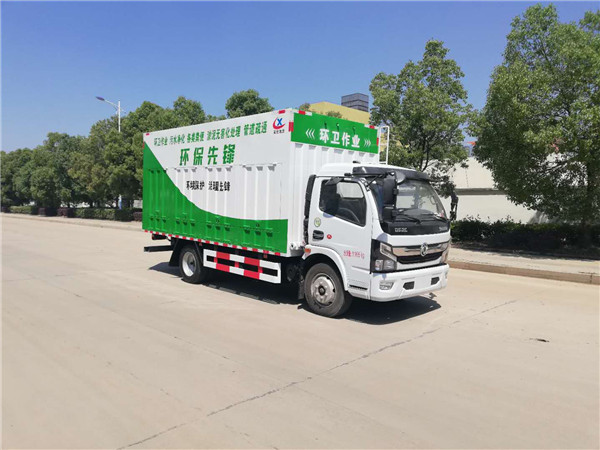 東風3800軸距黃牌吸污凈化車