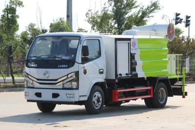 東風4.5立方藍牌抑塵車