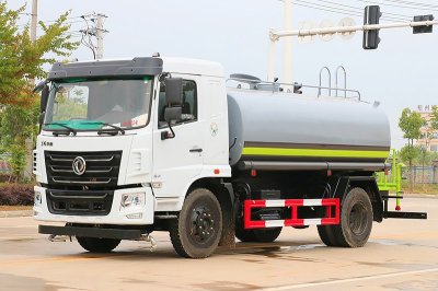 東風華神F5/12立方灑水車