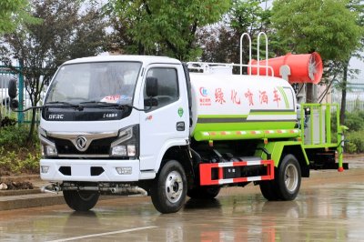 東風小福瑞卡5立方噴霧車