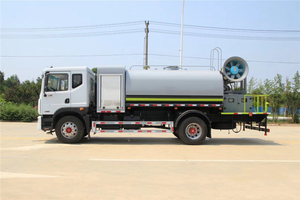 東風D9/12立方抑塵車50-100米