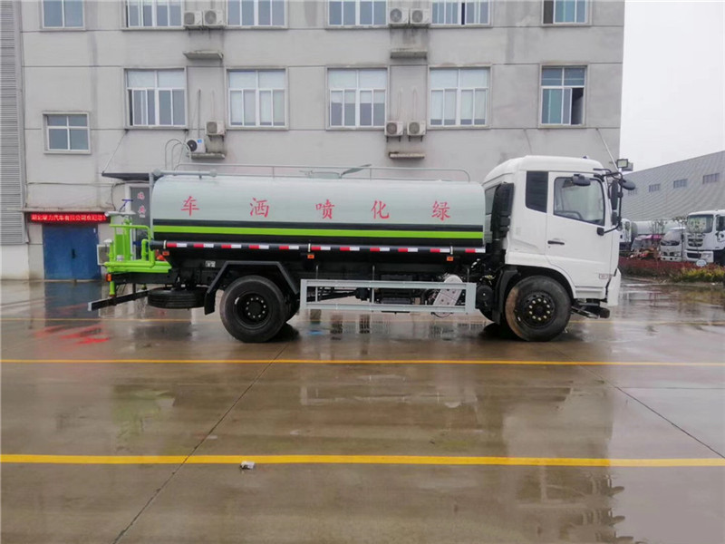 東風(fēng)14立方灑水車
