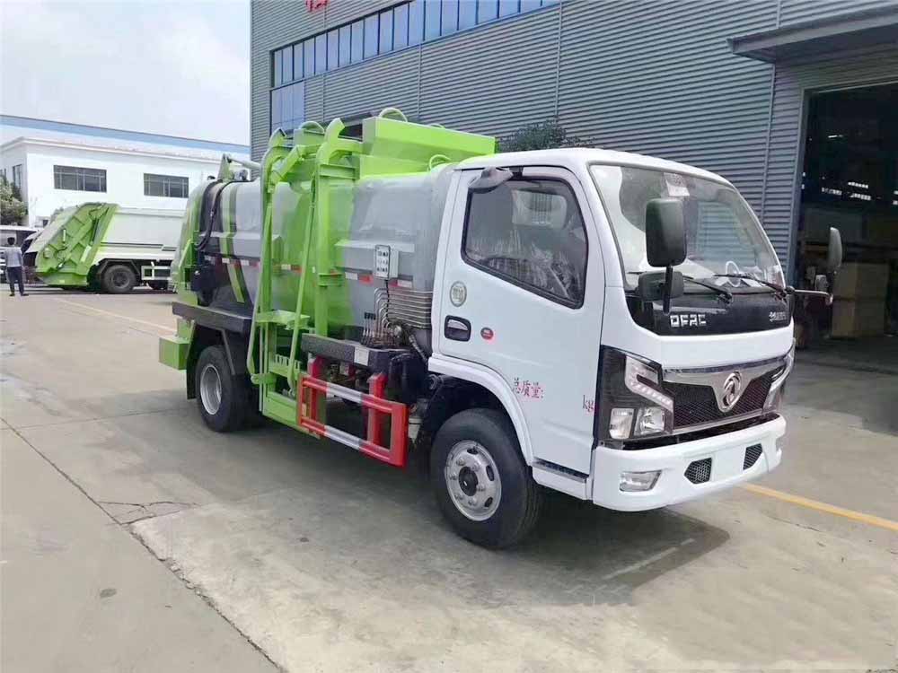 東風D6/6方餐廚垃圾車