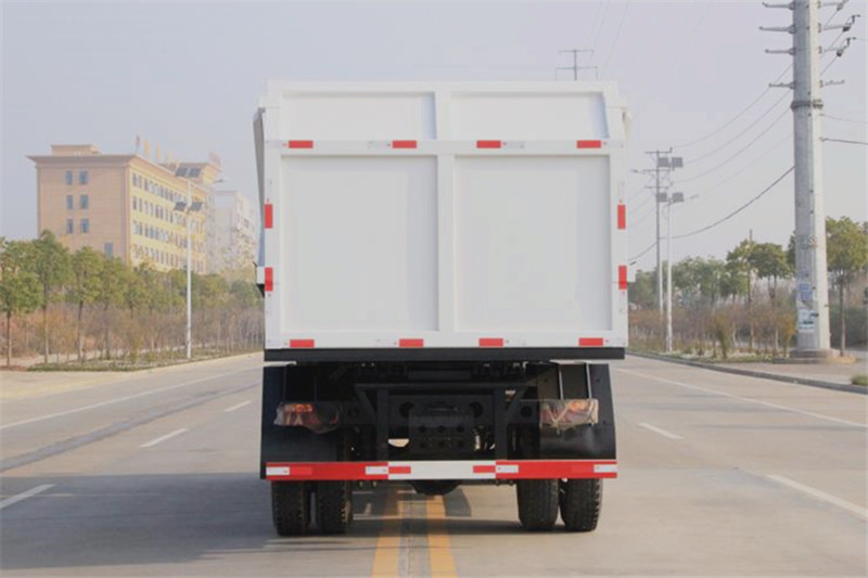 東風(fēng)D9/15方對(duì)接式垃圾車