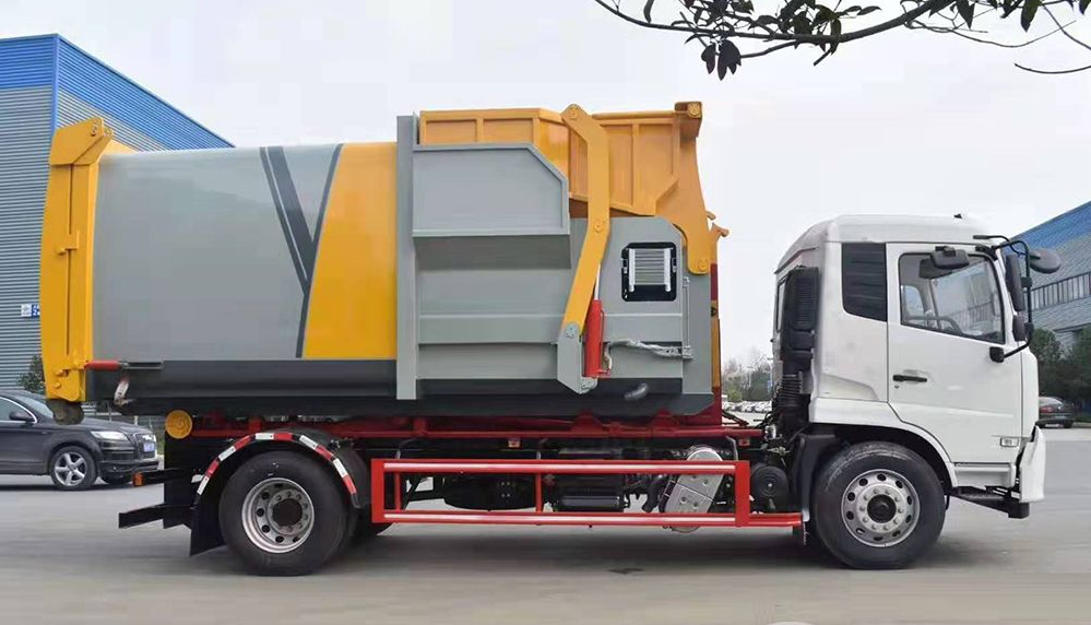 東風(fēng)天錦12方勾臂套臂垃圾車