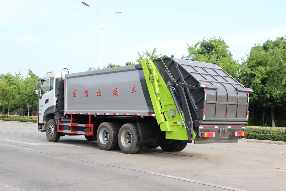 東風天龍后雙橋壓縮垃圾車