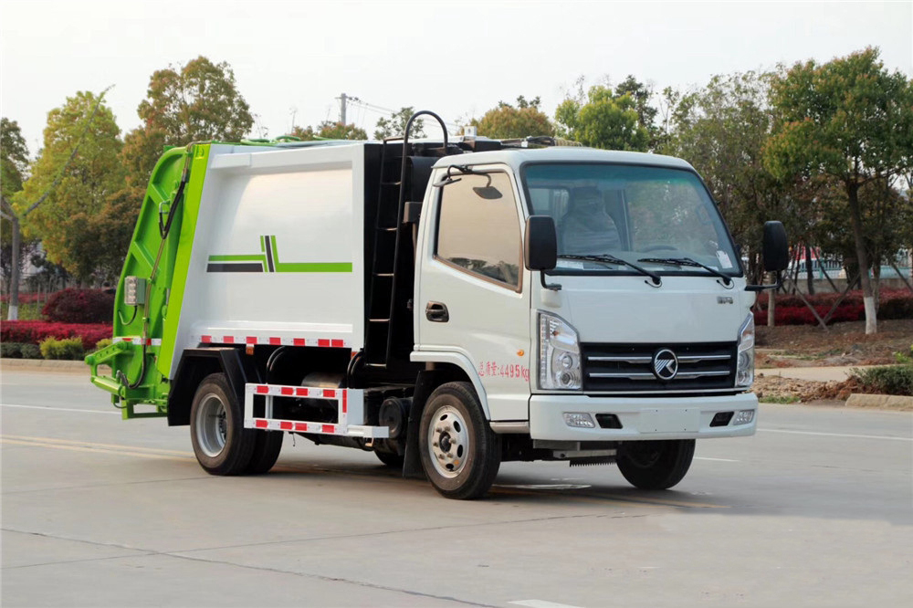 凱馬藍(lán)牌4方壓縮垃圾車