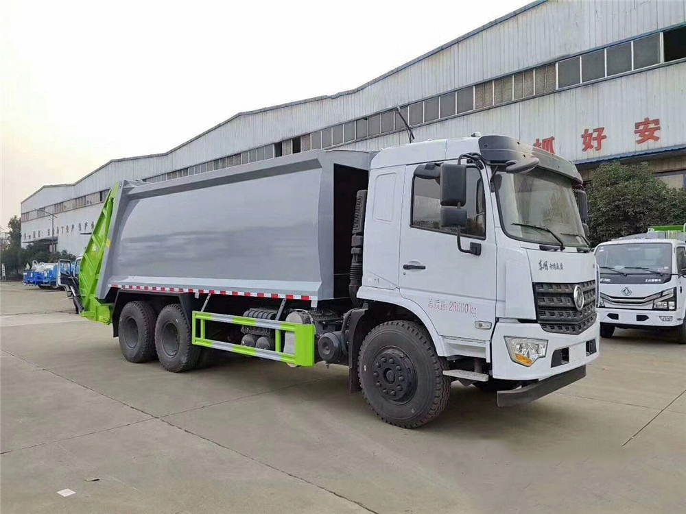 東風專底后雙橋18方壓縮垃圾車